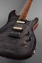 Geist-launch-edition-Carbon-profile-greybg.jpg