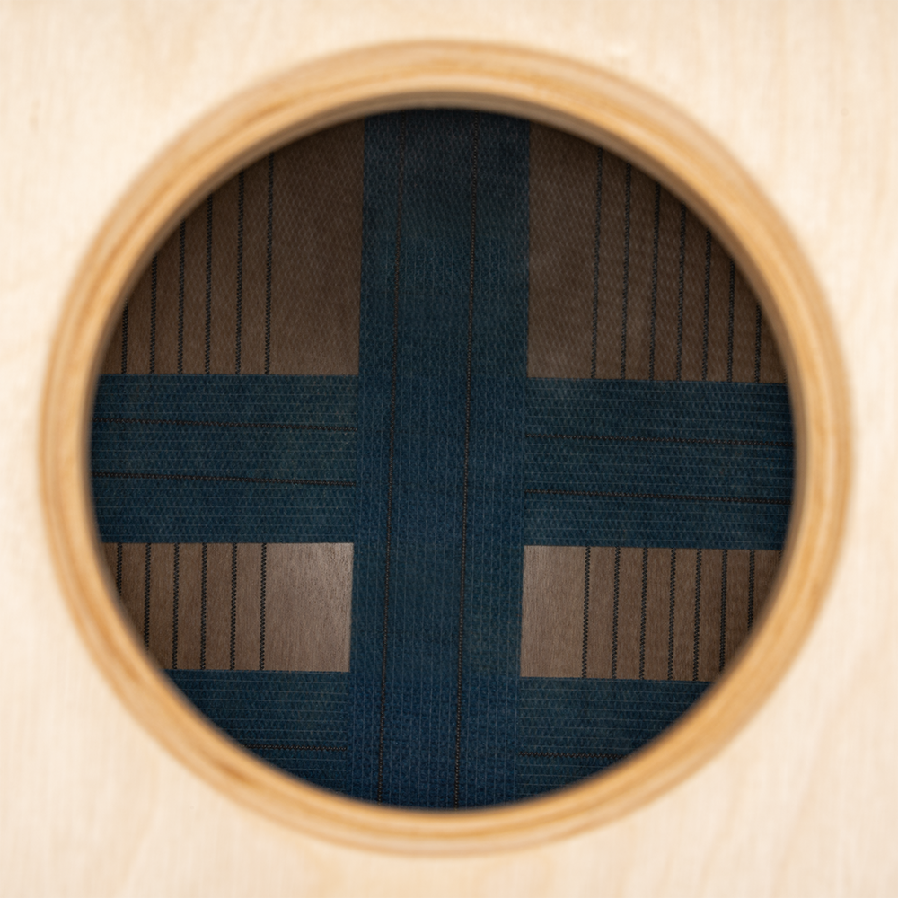 AESELRW_web_detail_03.png