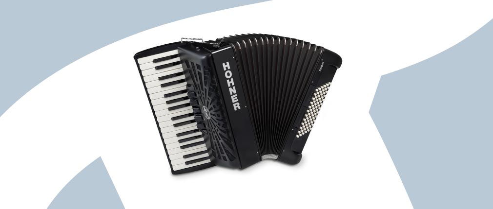 Hohner Accordion Bravo III 72 - Pearl White with Black Bellows